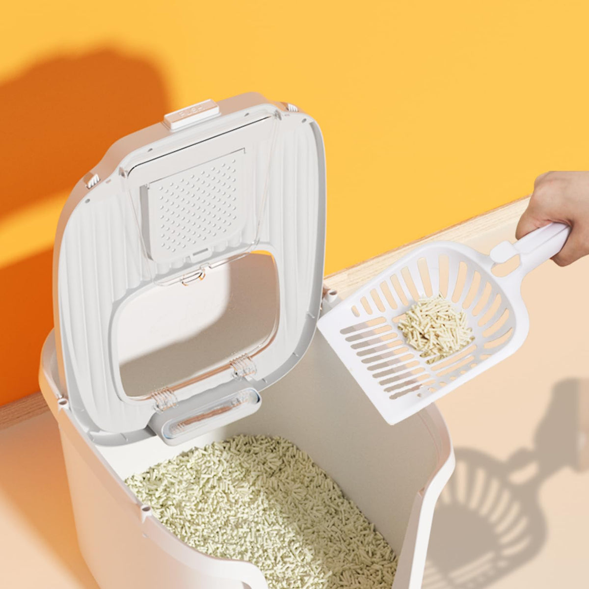 Molded Cat Litter Box with Scoop S35095
