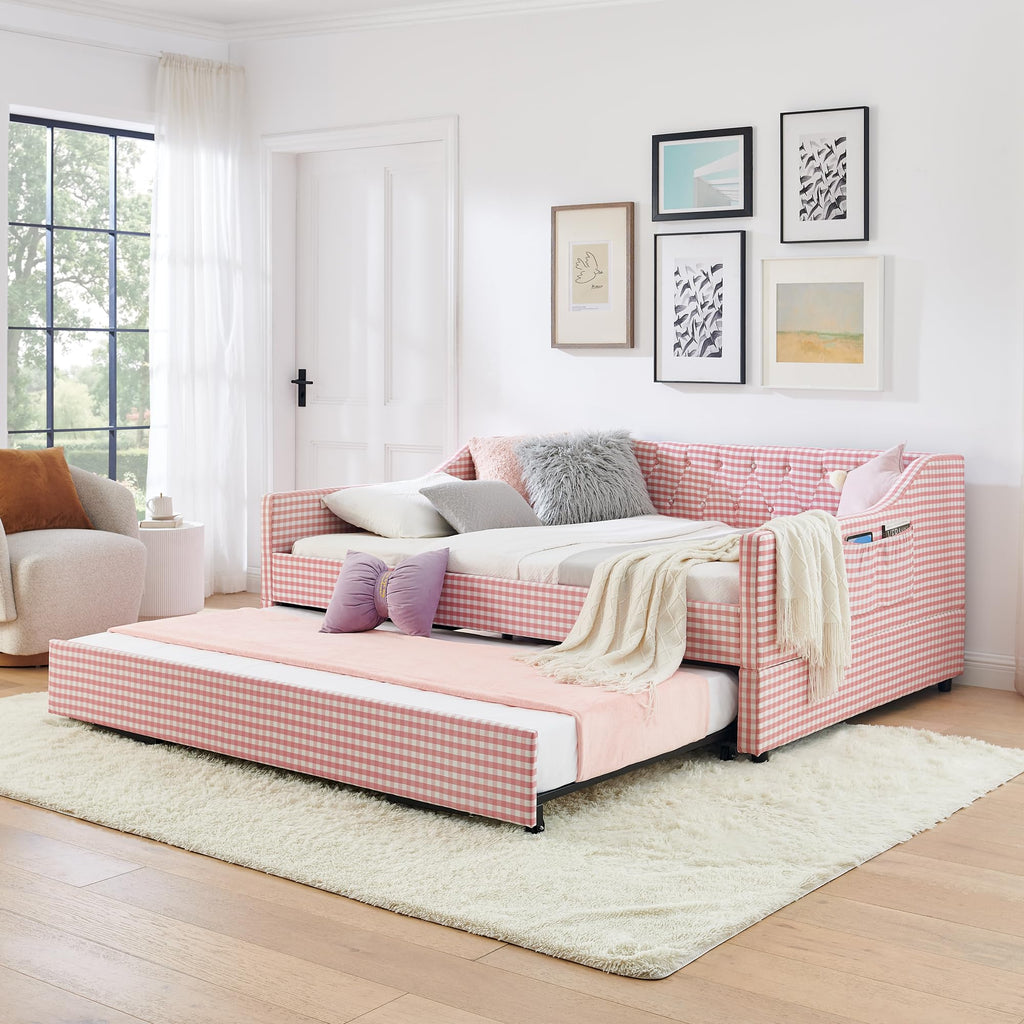 Full Size Upholstered Daybed with Trundle and Side Pocket K43584
