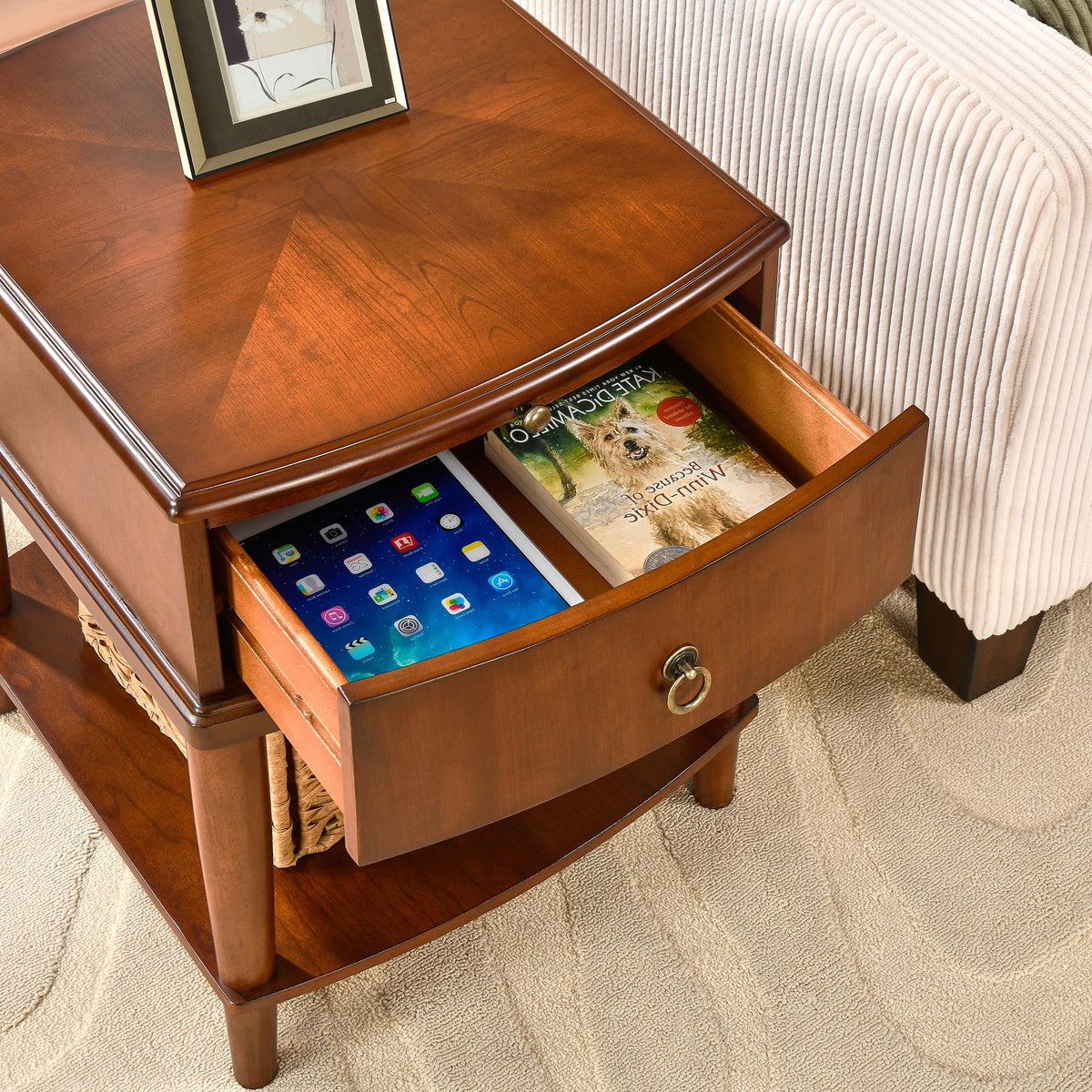 Wood End Table with Drawer M612