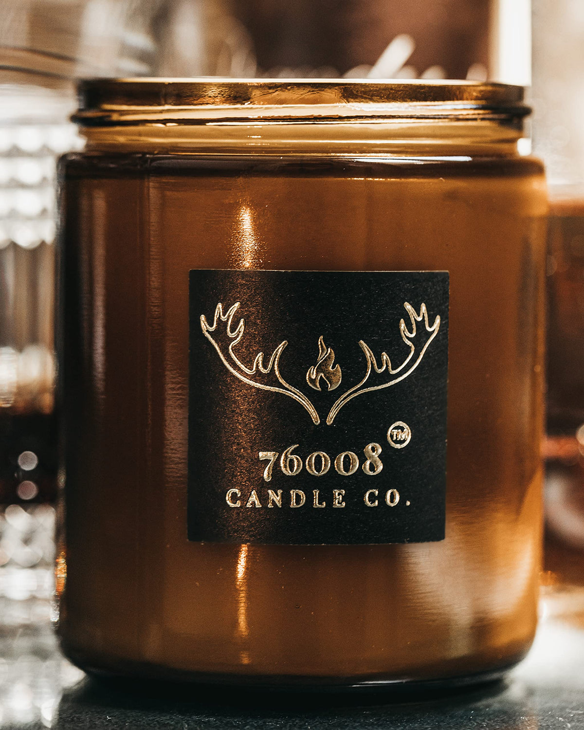 Soy Candle with Wood Wick in Amber Glass Jar S359265